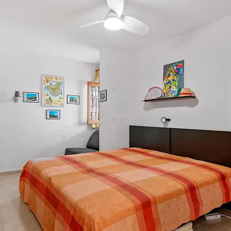 Privates 2-schlafzimmer-apartment In Gigantes Mit Terrasse & Pool アパート *